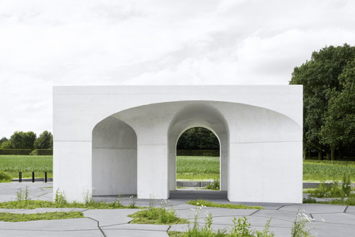 Six Vaults Pavilion in Hooglede (BE), Gijs Van Vaerenbergh; photo: Matthijs van der Burgt Dujardin.