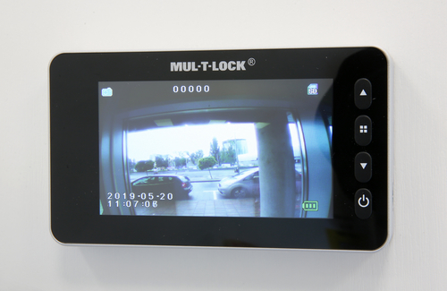 LCD display k digitálnímu kukátku Mul-T-Lock