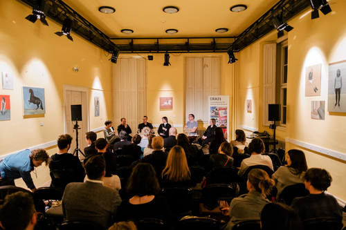 Diskuse šéfredaktorů v debatním sále divadla Husa na provázku v Brně; foto: Marieta Malíková.