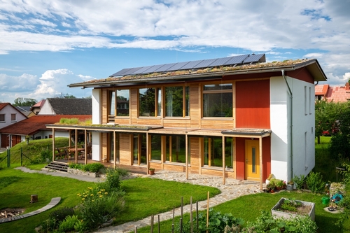 Vítěz v kategorii Náš domov: Téměř soběstačný slaměný dům v Dobřejovicích; autor: Ing. arch. Jan Márton; investor: Jan Chvátal; foto: Vojta Herout.