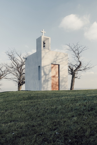 Petr Pelčák: kaple sv. Vendelína v Oseku nad Bečvou, 2017; foto: Matěj Chabera.