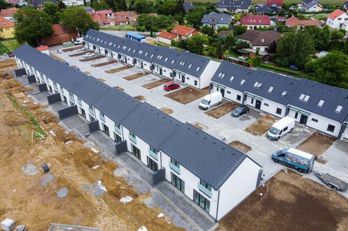 Výstavba rodinných domů Holubice; zdroj: Xella.
