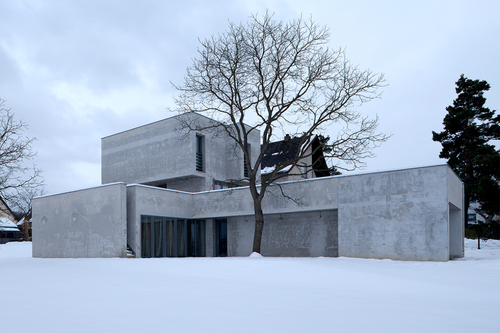 2008: Ivan Kroupa architekti: rodinný dům ve Včelné (2008); foto: Jan Kuděj.