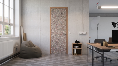 Dveře Nanoverde z recyklovaných nápojových kartonů, model Elegant; zdroj: SAPELI
