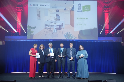 Vyhlášení druhého místa v kategorii Inovace pro bytový dům Fragment Praha; zdroj  Saint-Gobain