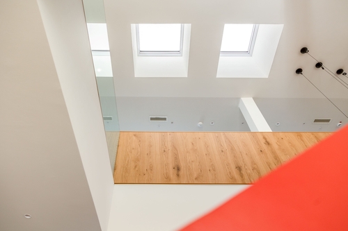  Světlíky VELUX  v kancelářské budově Baumit
