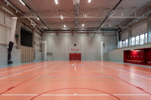 Tělocvična Drahotuše, PAB (Pavel a Jan Pospíšilovi); foto: Pavel Vrzala.