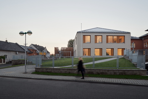 Hlavní cena: rekonstrukce a nástavba MŠ v Kravařích (WMA architekti); foto: Jiří Bednář.