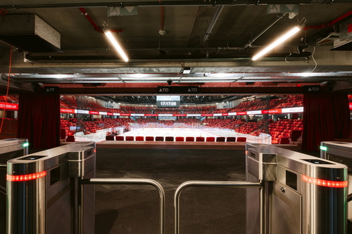 Multifunkční využití haly podporuje lokální ekonomiku, aréna se tak stává katalyzátorem nového společenského i ekonomického života.; foto: DELTA Group CZ, © Pavel Rybníček.