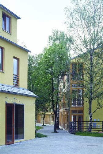 Dům pečovatelské služby Vyšehrad, 1997, Český Krumlov; foto: Jan Malý.